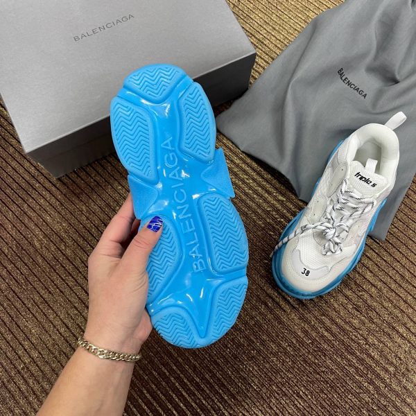 balenciaga ayakkabi triple s mavi beyaz seffaf taban