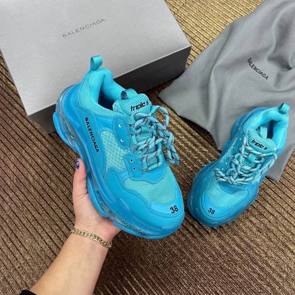 balenciaga ayakkabi triple s mavi seffaf taban