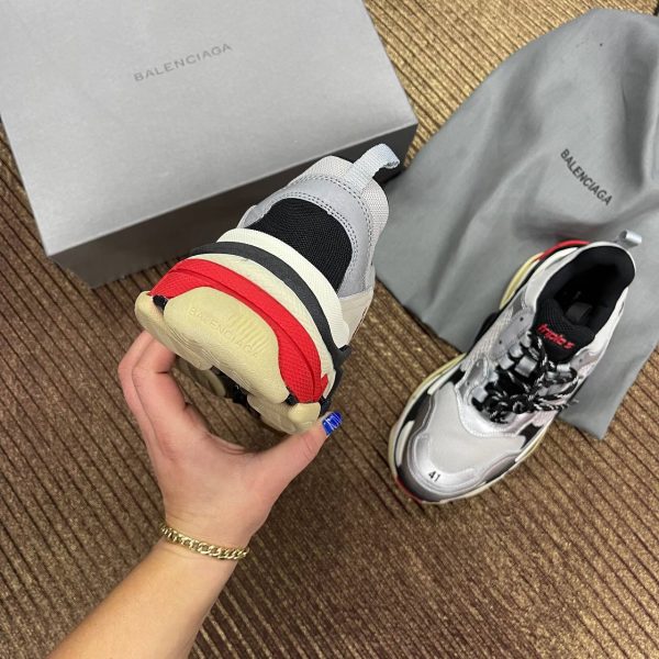 balenciaga ayakkabi triple s silver siyah kirmizi