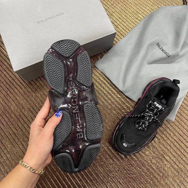 balenciaga ayakkabi triple siyah seffaf taban