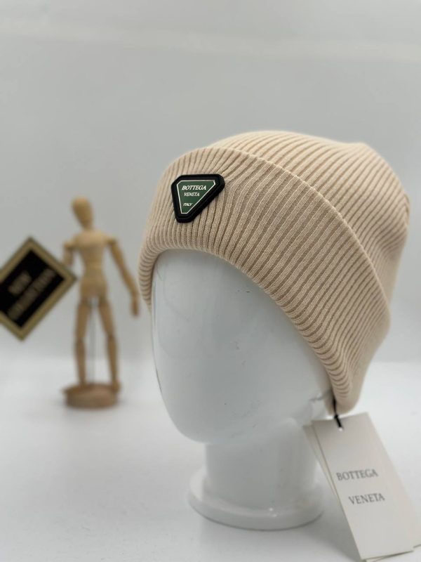 bottega veneta bere krem unisex