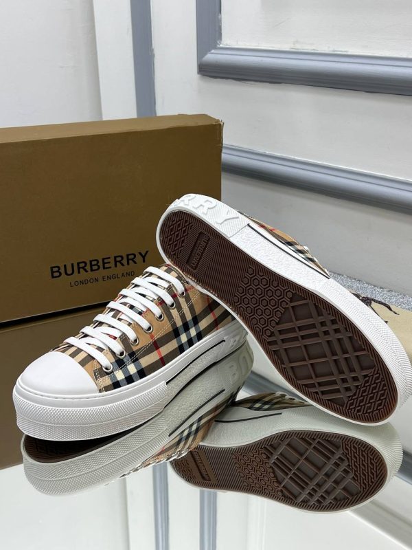burberry ayakkabi classic unisex