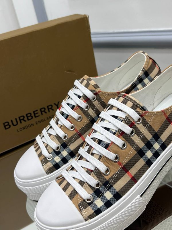 burberry ayakkabi classic unisex