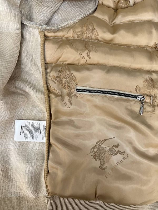 burberry mont bej ekose triko detay