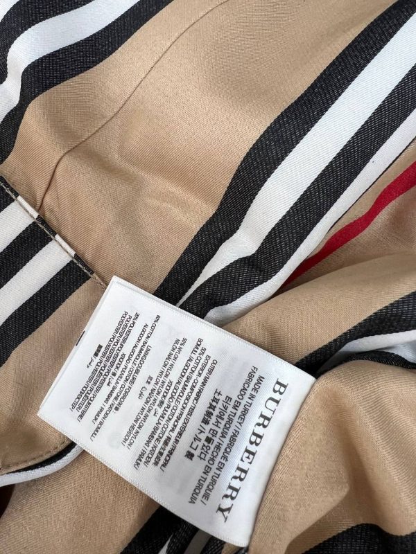 burberry mont trenckot classic yakasi logo detayli