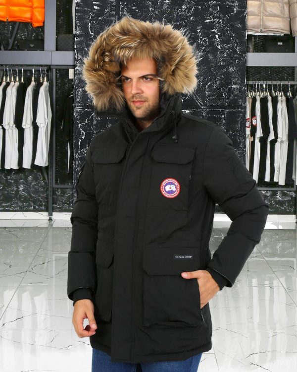 canada goose mont erkek kapusonlu tilki tuyu siyah logolu