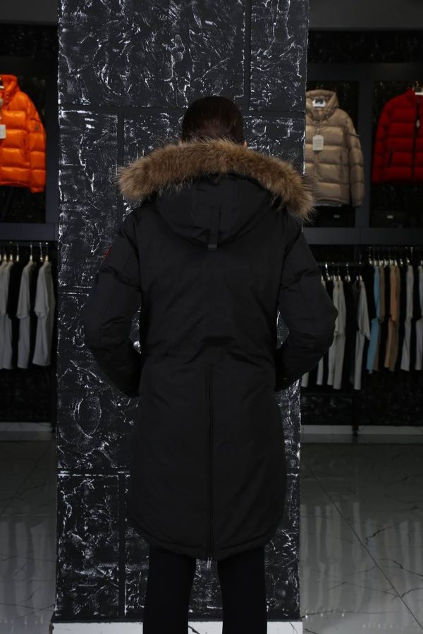 canada goose mont siyah kapusonlu tilki tuyu