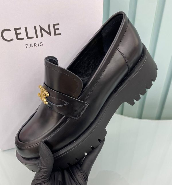 celine ayakkabi loafer siyah gold kucuk aksesuarli