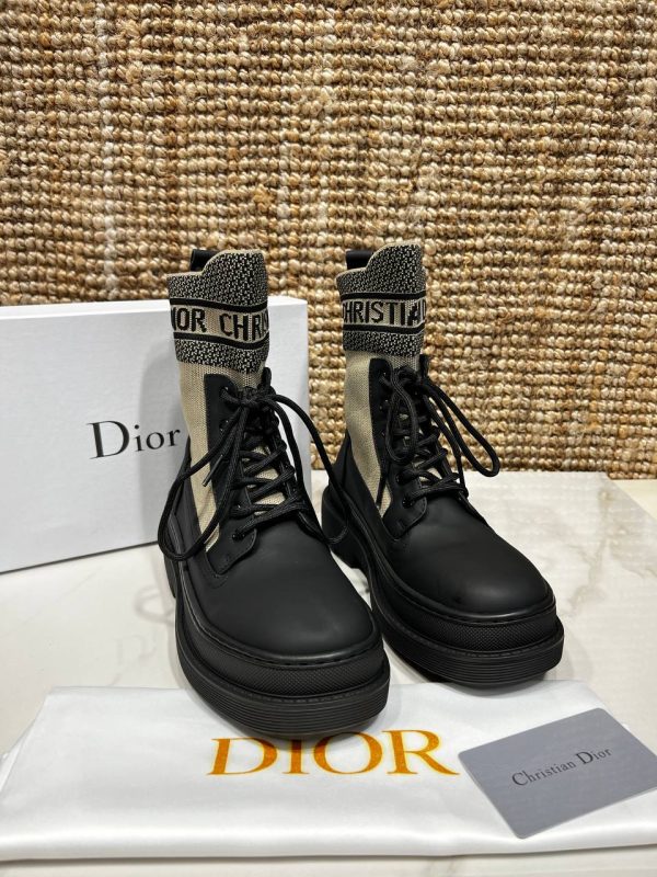 christian dior ayakkabi bot d major siyah bej