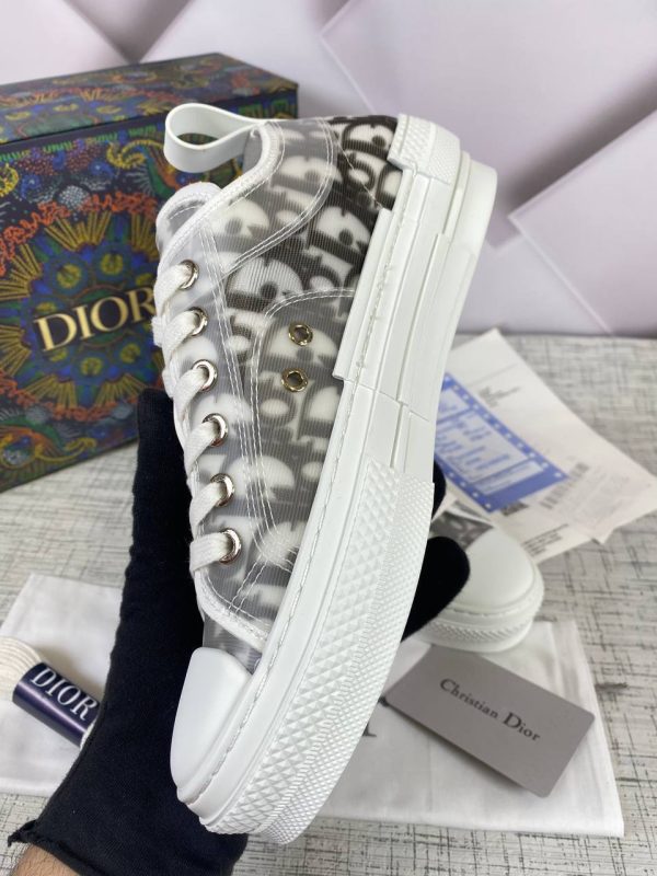 christian dior ayakkabi siyah beyaz sneaker walk n dior
