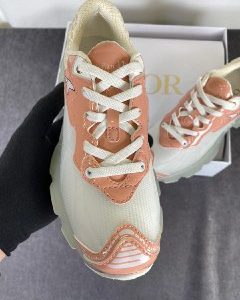 christian dior ayakkabi sneakers vibe beyaz pembe