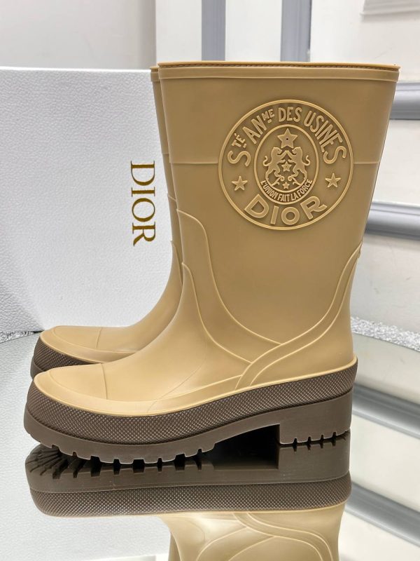 christian dior ayakkabi yagmur botu camel renk