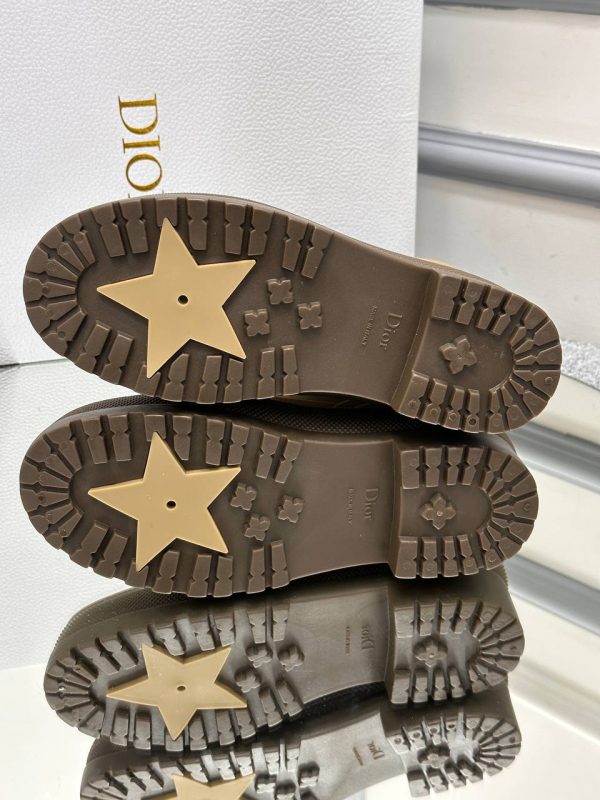christian dior ayakkabi yagmur botu camel renk