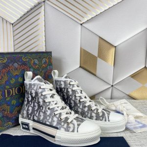christian dior bot siyah beyaz sneaker walk n dior
