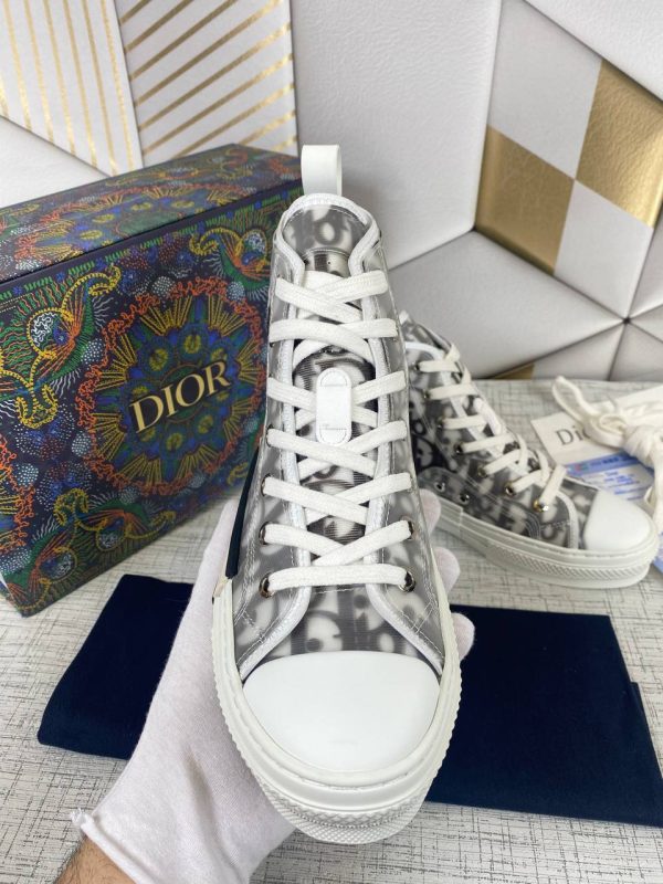 christian dior bot siyah beyaz sneaker walk n dior