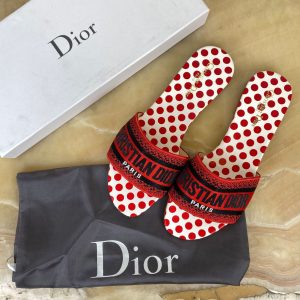 christian dior terlik kirmizi puantiyeli dway slide