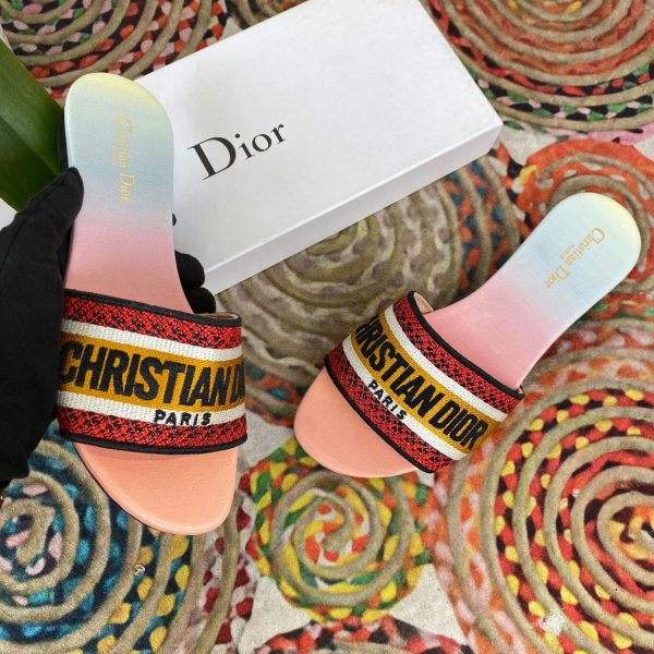 christian dior terlik pembe rengarenk dway slide
