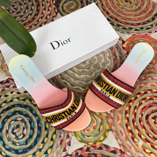 christian dior terlik pembe rengarenk dway slide