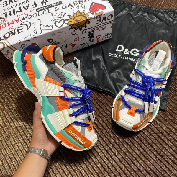 dolce gabbana ayakkabi beyaz turuncu mavi sneaker kalin taban yeni sezon