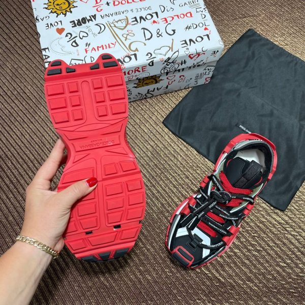 dolce gabbana ayakkabi kirmizi siyah yesil sneaker kalin taban yeni sezon