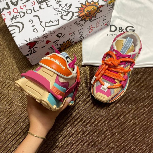 dolce gabbana ayakkabi pembe camel mavi sneaker kalin taban yeni sezon