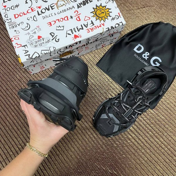 dolce gabbana ayakkabi siyah sneaker kalin taban yeni sezon