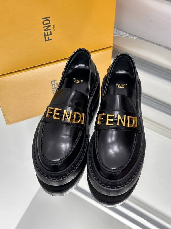 fendi ayakkabi loafer siyah