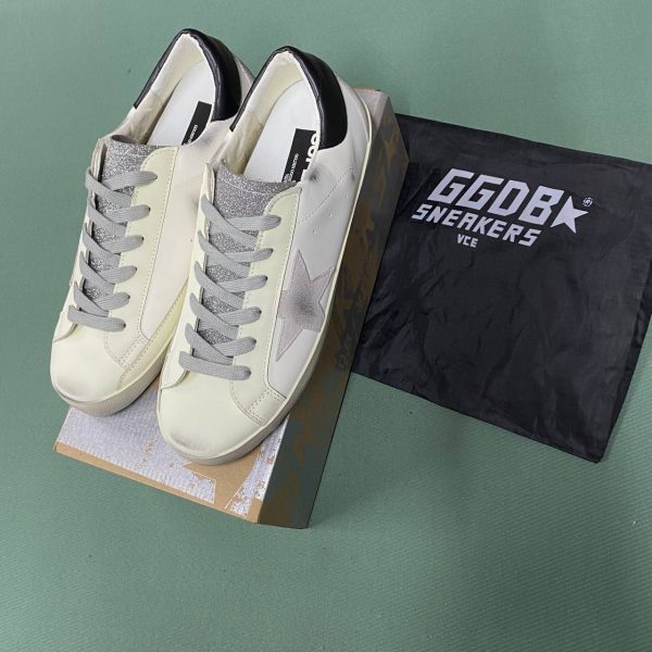 golden goose ayakkabi sneakers ayakkabi erkek beyaz siyah simli