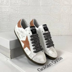 golden goose ayakkabi super star beyaz pembe yazili