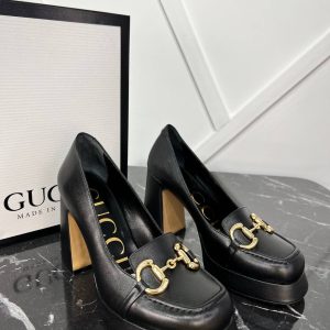 gucci ayakkabi bot siyah horsebit pumps 9cm