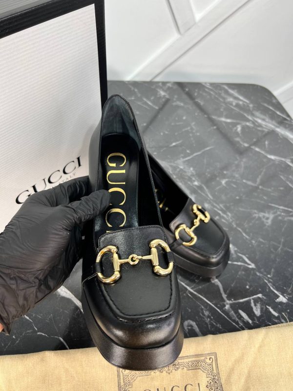 gucci ayakkabi bot siyah horsebit pumps 9cm