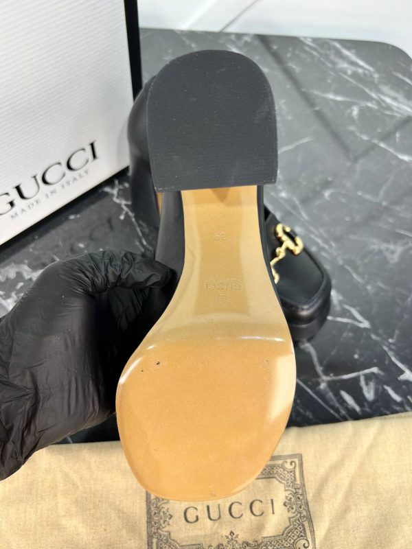 gucci ayakkabi bot siyah horsebit pumps 9cm
