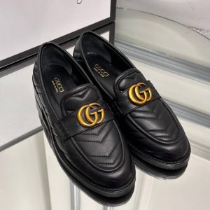 gucci ayakkabi loafer siyah logo detayli classic