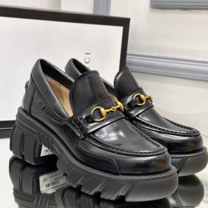 gucci ayakkabi loafer siyah yuksek taban
