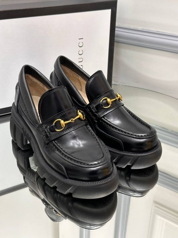 gucci ayakkabi loafer siyah yuksek taban