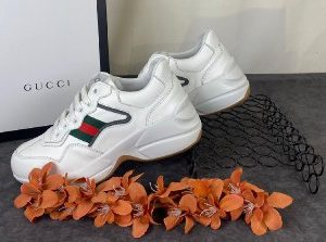 gucci ayakkabi sneakers beyaz yeni sezon