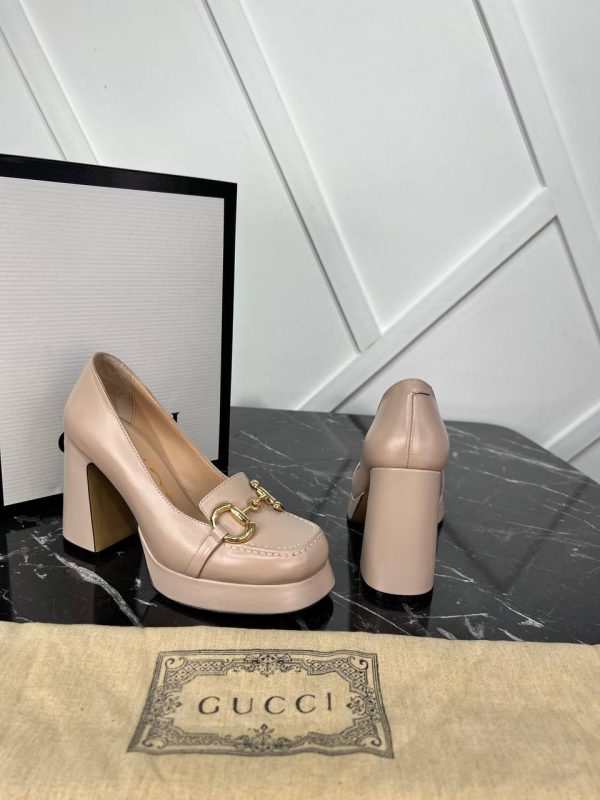 gucci ayakkabi topuklu nude horsebit pumps 9cm