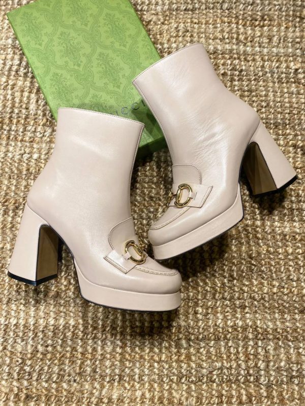 gucci bot horsebit nude platform topuklu