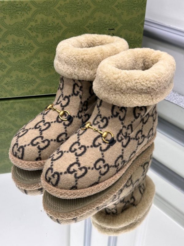 gucci bot naturel pelus detayli classic