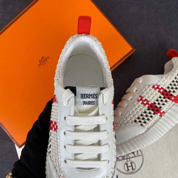 hermes ayakkabi beyaz sneakers kirmizi braided