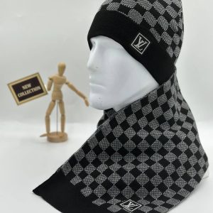 louis vuitton atki bere takimi erkek siyah beyaz
