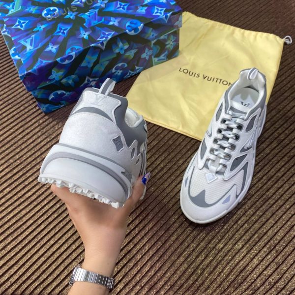 louis vuitton ayakkabi sneaker beyaz gri yeni sezon