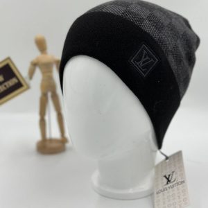 louis vuitton bere erkek siyah gri