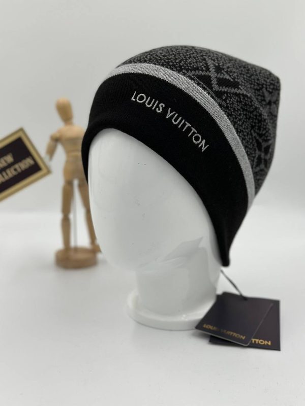louis vuitton bere siyah
