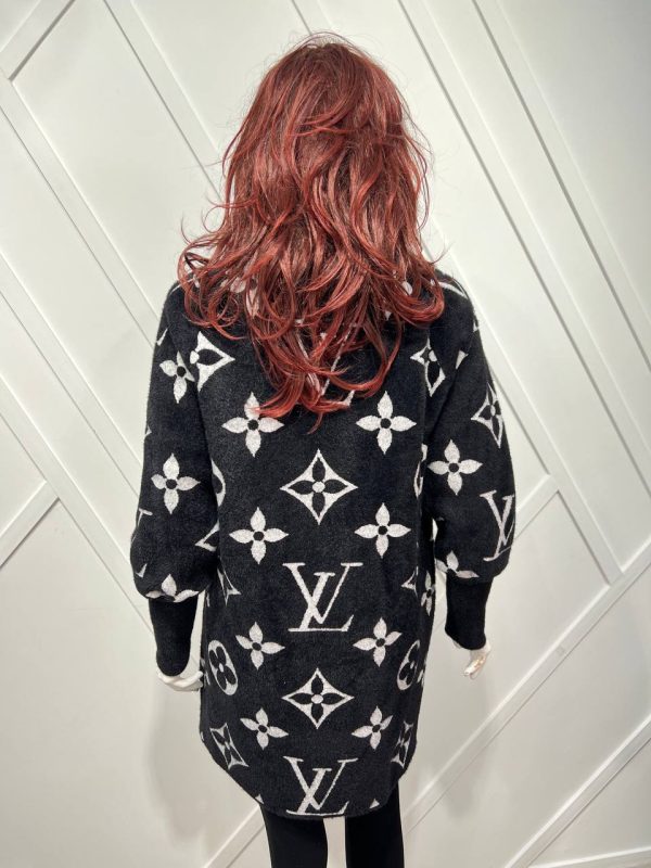 louis vuitton palto uzun siyah beyaz logo