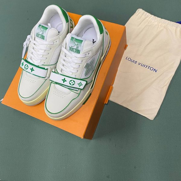 louis vuitton spor ayakkabi erkek trainer beyaz yesil logolu