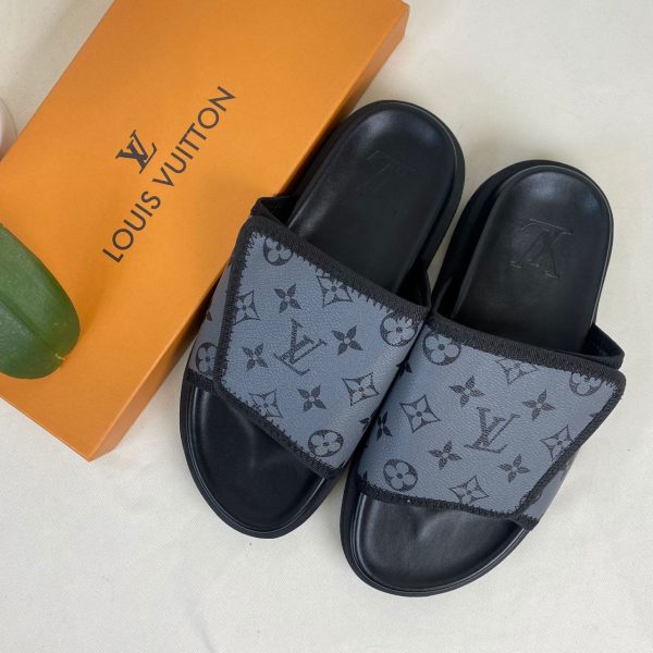 louis vuitton terlik gri monogram