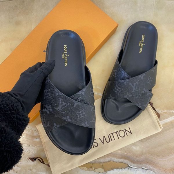 louis vuitton terlik siyah monogram