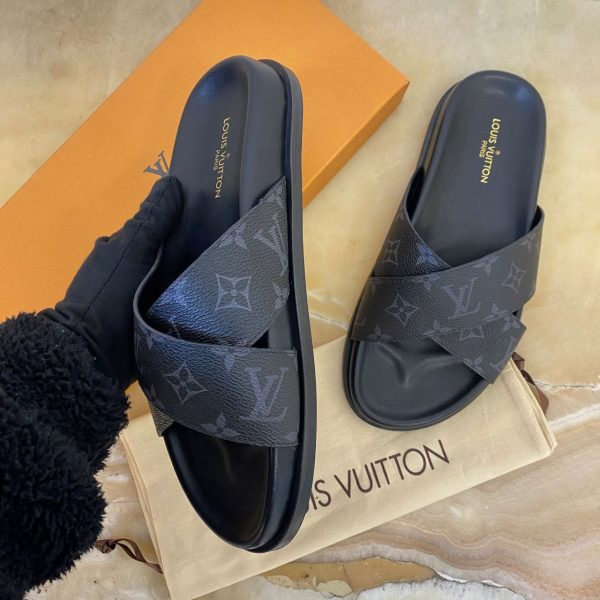 louis vuitton terlik siyah monogram