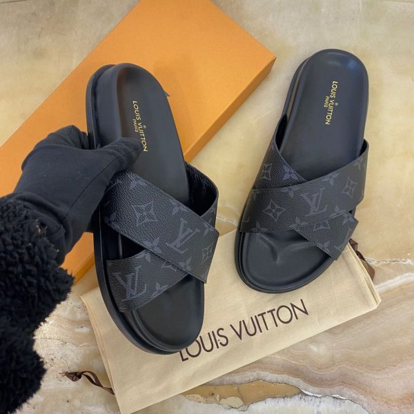 louis vuitton terlik siyah monogram
